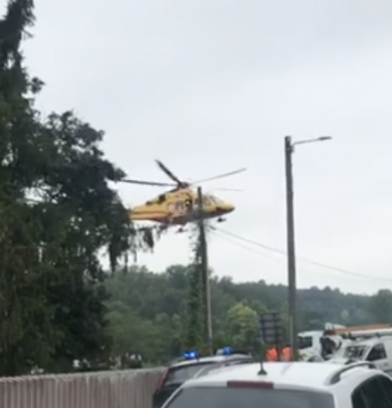 Incidente in Valcerrina: famiglia di olandesi si scontra con un furgone dell’Enel